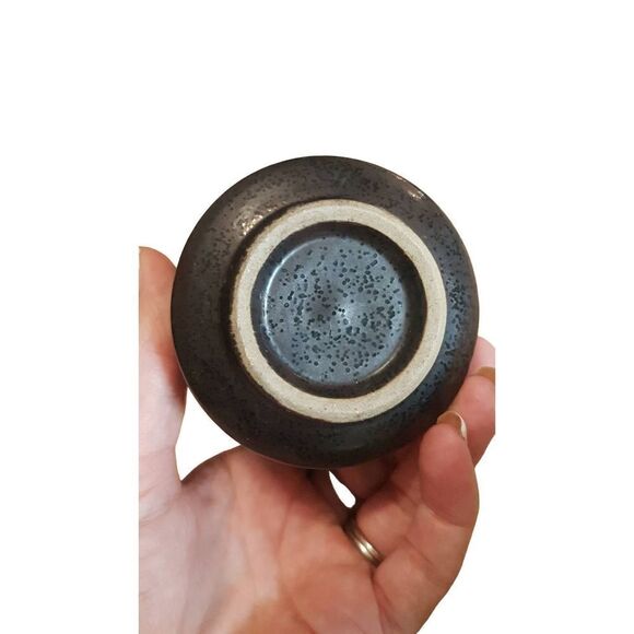 Set of 4 Asian pottery Ceramic Cups - Picture 2 of 4